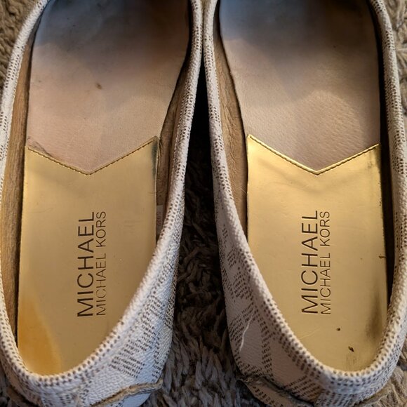 Michael Kors Vanilla Signature Ballet Flats - Picture 4 of 4